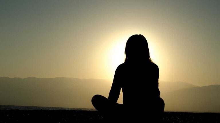 Warum sollte ich regelmäßig meditieren?
